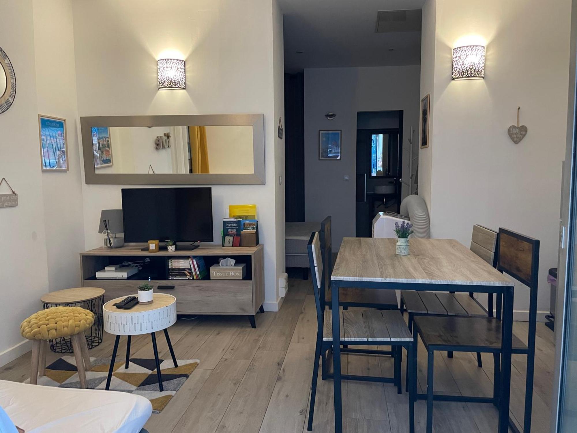 Nice, Seaside Apartment Εξωτερικό φωτογραφία